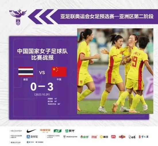 就在她瑟瑟发抖、不知如何是好的时候，萧常坤刚好外出遛弯回来。